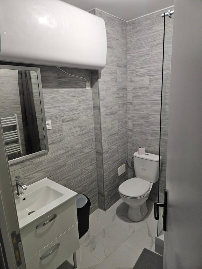 T2 Moderne, Calme Et Entierement Renove. Appartement Béziers Buitenkant foto