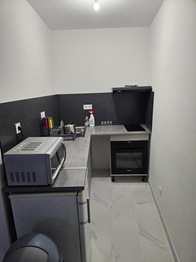 T2 Moderne, Calme Et Entierement Renove. Appartement Béziers Buitenkant foto